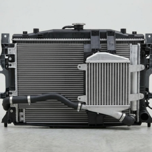 (كود 040) G30 راديتورات طاقم,"(تجاري: $170 إلى $240) (أصلي مستعمل: $350 إلى $480)"