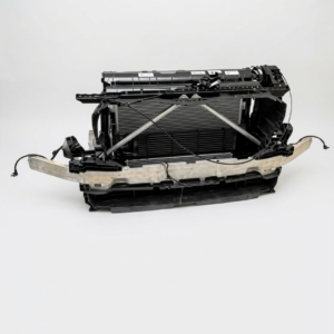 (كود 244) G02 (2019-2022) - صدر أمامي,"(تجاري: $140 إلى $210) (أصلي مستعمل: $280 إلى $420)"